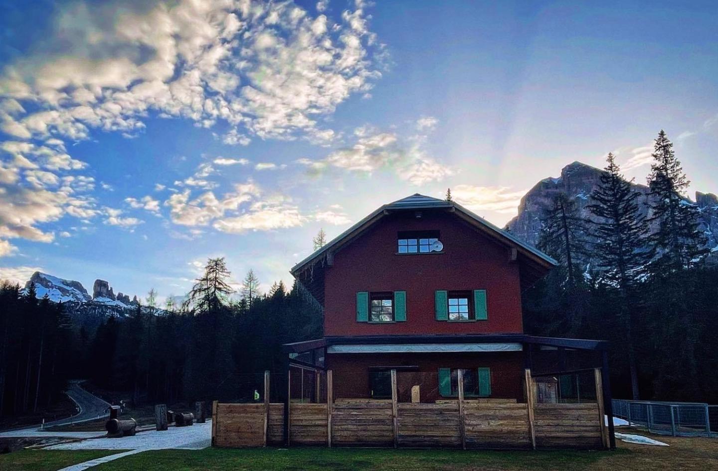 La Locanda del Cantoniere - Ciasa Vervei Cortina dʼAmpezzo Exterior foto